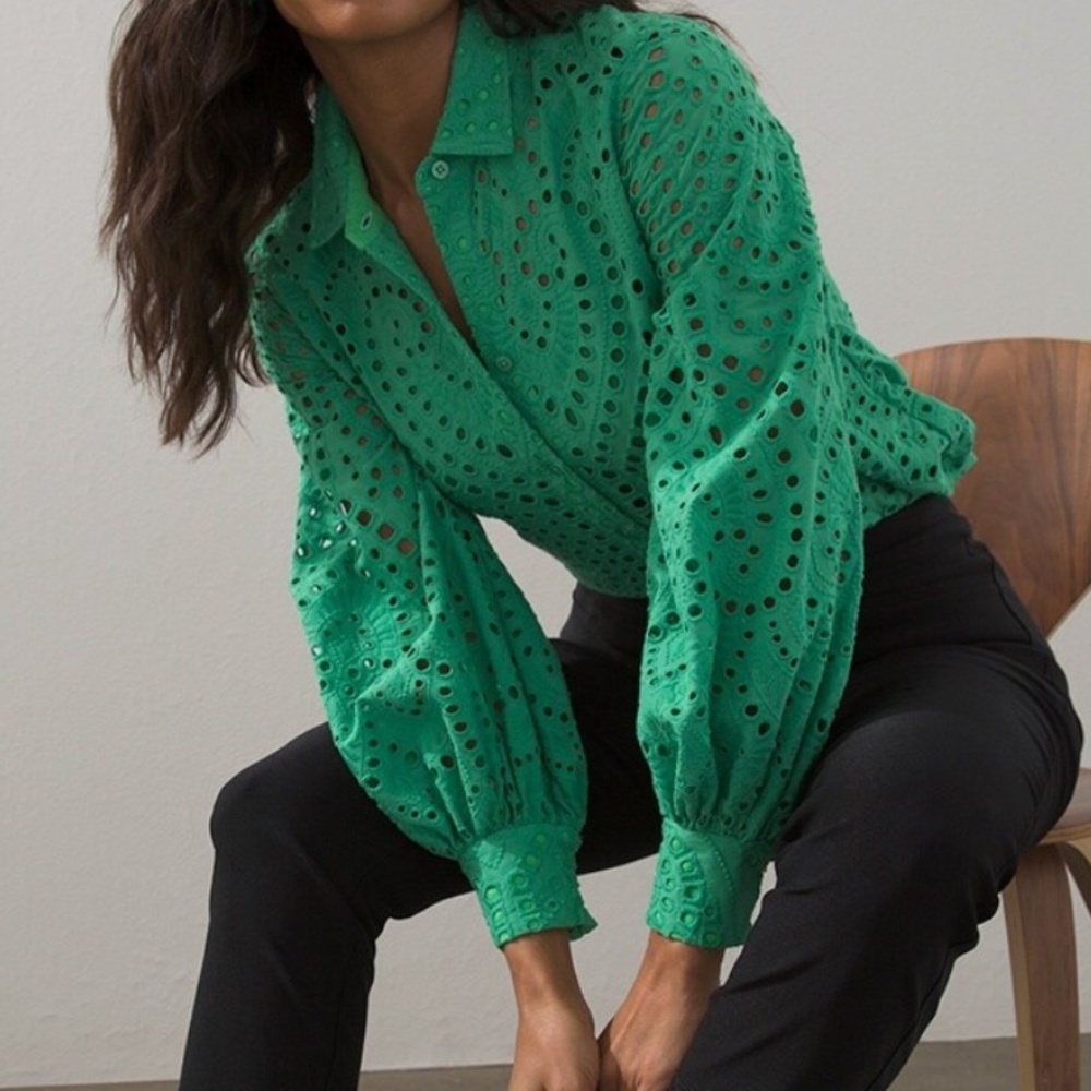Chico's Eyelet Billow Sleeve Shirt